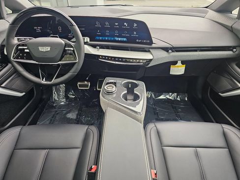New 2026 Cadillac Optiq Sport 1 AWD/4WD image 17