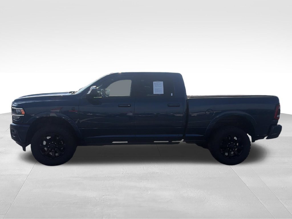 Used 2022 RAM 2500 Laramie AWD/4WD image 2