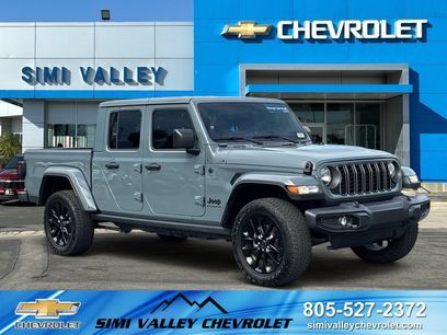 Used 2025 Jeep Gladiator Sport