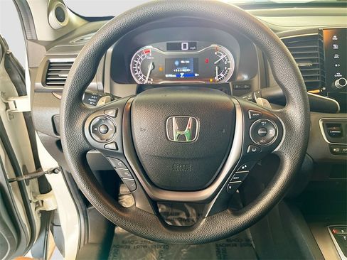 Used 2022 Honda Ridgeline Sport image 11