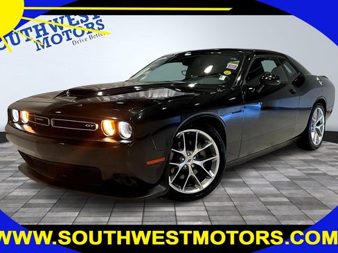 Used 2023 Dodge Challenger GT image 1