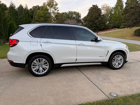Used 2016 BMW X5 xDrive35d AWD/4WD image 5