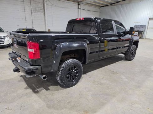 Used 2017 GMC Sierra 2500 SLT w/ All Terrain X HD Package AWD/4WD image 12