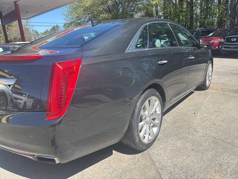 Used 2016 Cadillac XTS Luxury w/ Driver Awareness Package AWD/4WD image 5