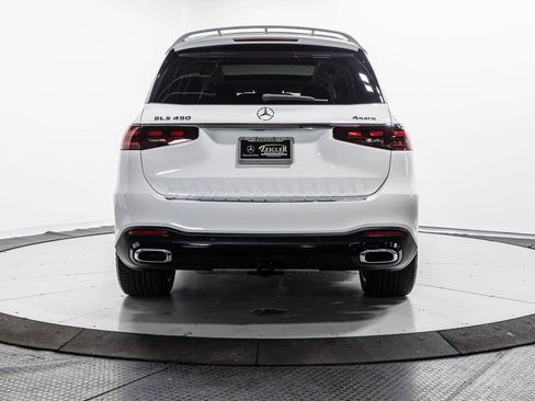 Used 2024 Mercedes-Benz GLS 450 4MATIC w/ AMG Line Exterior image 35