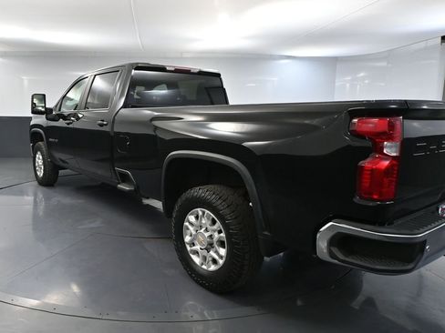 Used 2021 Chevrolet Silverado 3500 LT w/ All Star Edition AWD/4WD image 9