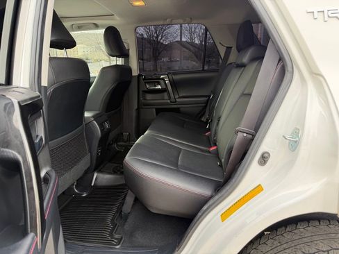 Used 2019 Toyota 4Runner TRD Off-Road Premium image 19