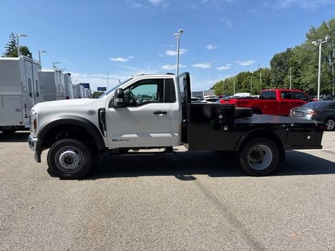 New 2026 Ford F550 4x4 Regular Cab Super Duty image 6