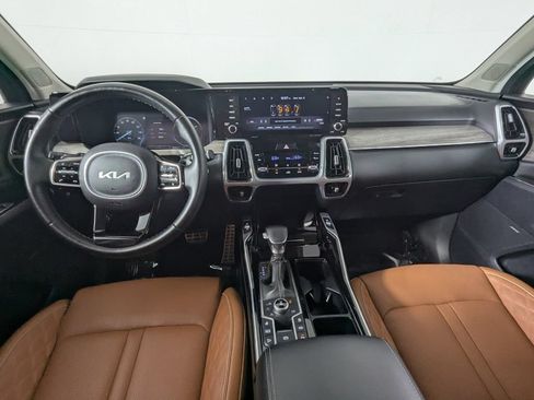 Used 2022 Kia Sorento SX Prestige w/ Rust Color Package AWD/4WD image 14
