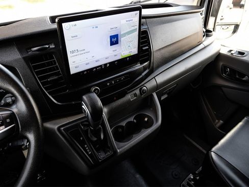 Used 2022 Ford Transit 150 Low Roof image 19