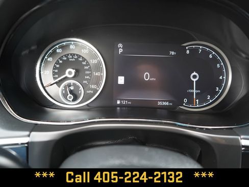 Used 2025 Genesis GV70 2.5T AWD/4WD image 34