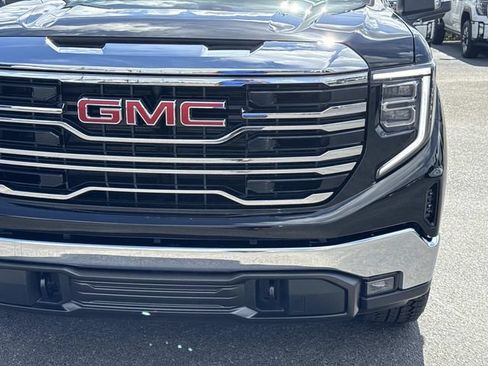 New 2026 GMC Sierra 1500 SLT w/ SLT Premium Package AWD/4WD image 9