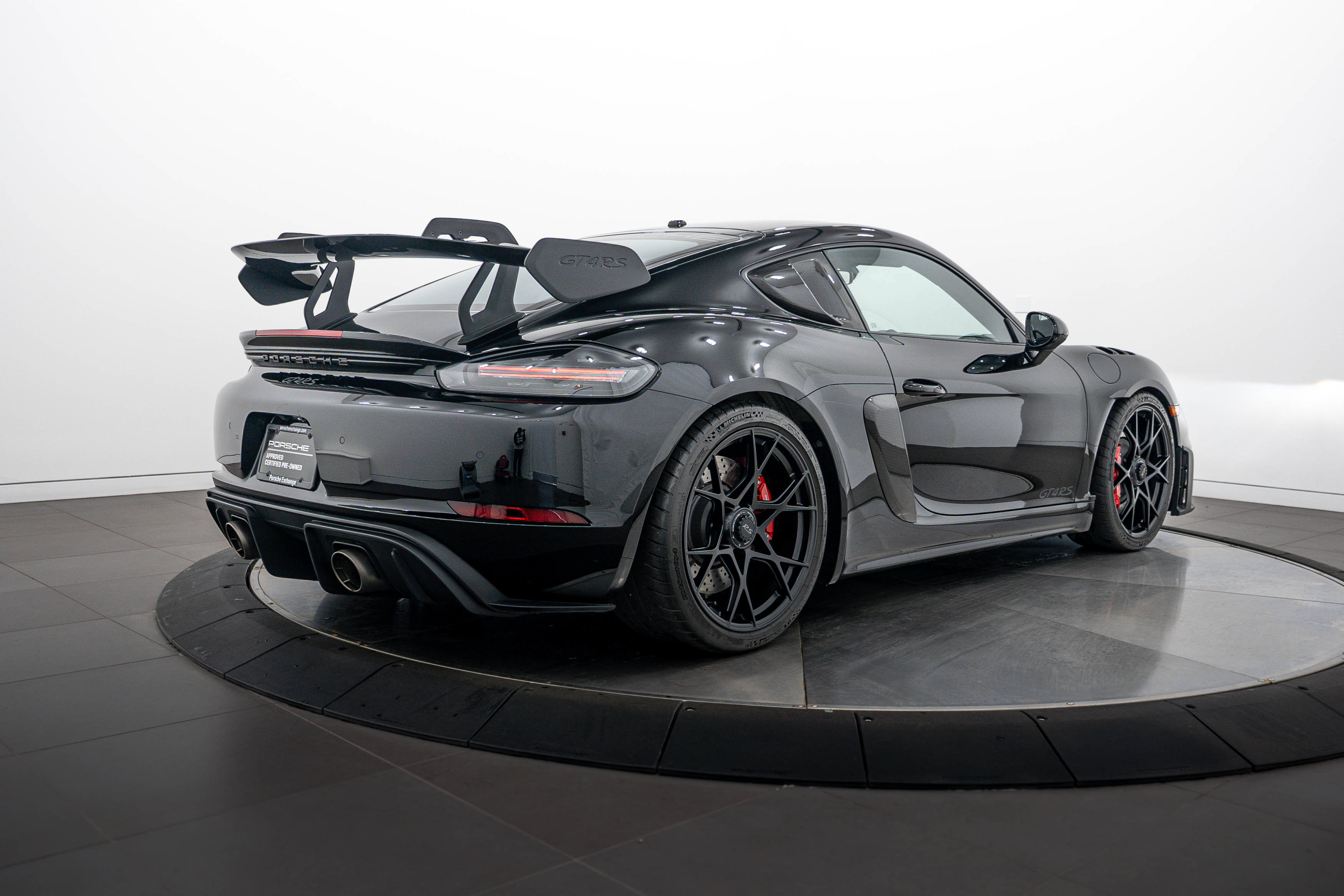 Certified 2023 Porsche 718 Cayman GT4 RS RWD image 7