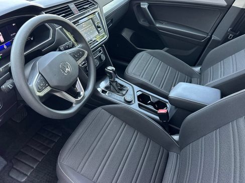 Used 2022 Volkswagen Tiguan S AWD/4WD image 10