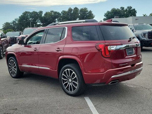 Used 2020 GMC Acadia Denali w/ Technology Package FWD image 4