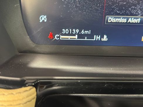 Used 2021 Lincoln Corsair Reserve FWD image 11