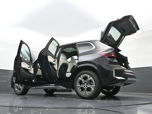 New 2026 BMW X1 xDrive28i w/ Technology Package AWD/4WD image 42