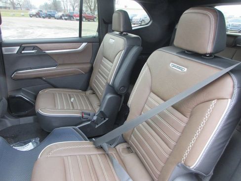 New 2026 GMC Acadia Denali Ultimate AWD/4WD image 14