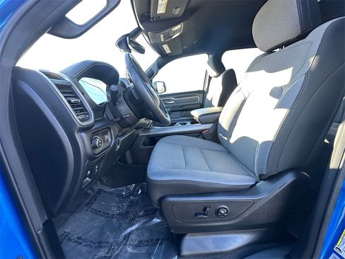 Used 2021 RAM 1500 Big Horn image 9