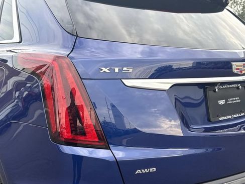 Certified 2024 Cadillac XT5 Premium Luxury AWD/4WD image 9
