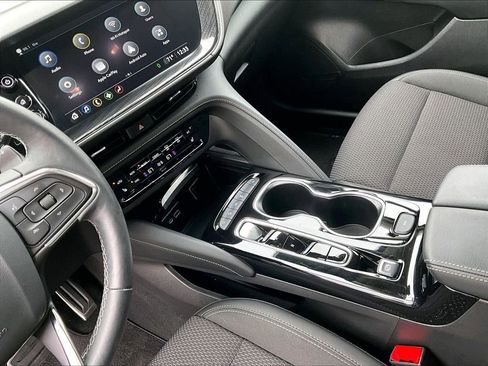 Used 2023 Buick Envision Preferred w/ Sport Touring Package AWD/4WD image 17