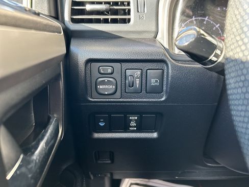 Used 2020 Toyota 4Runner SR5 Premium image 27