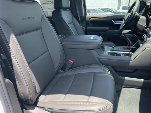 New 2026 GMC Sierra 3500 Denali w/ Technology Package AWD/4WD image 27