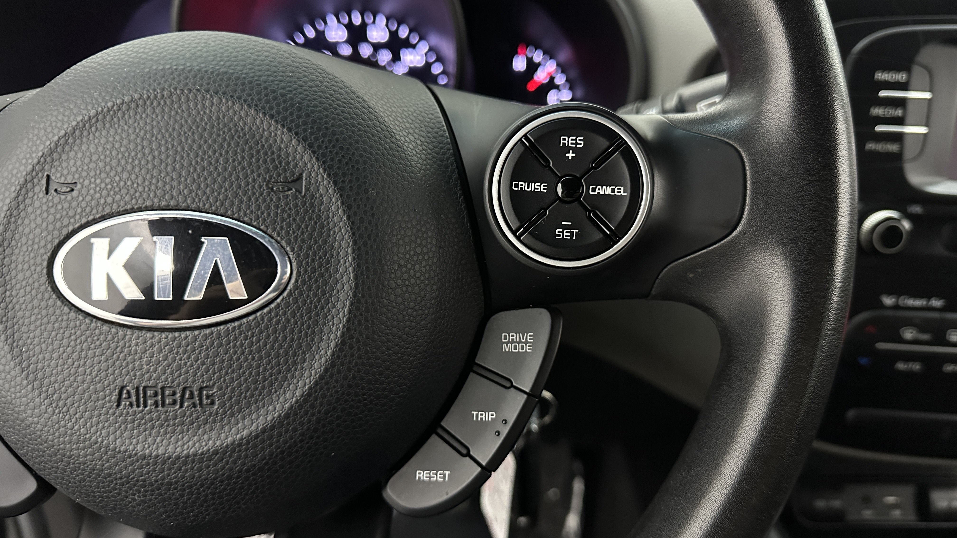 Used 2017 Kia Soul + FWD image 18