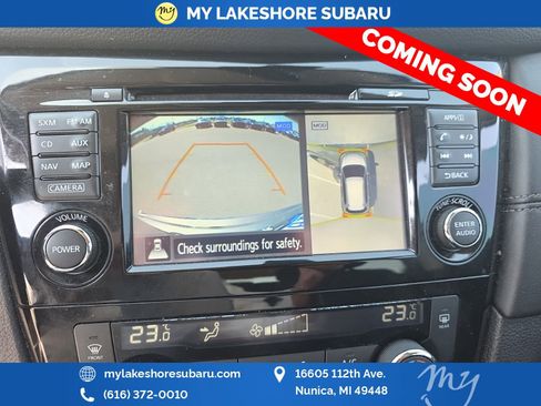 Used 2017 Nissan Rogue SL AWD/4WD image 38