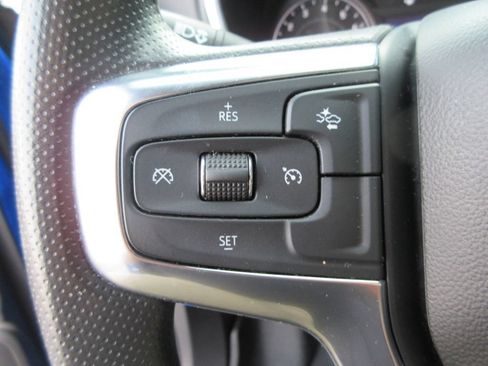 Used 2024 Chevrolet Blazer LT w/ Convenience Package FWD image 23