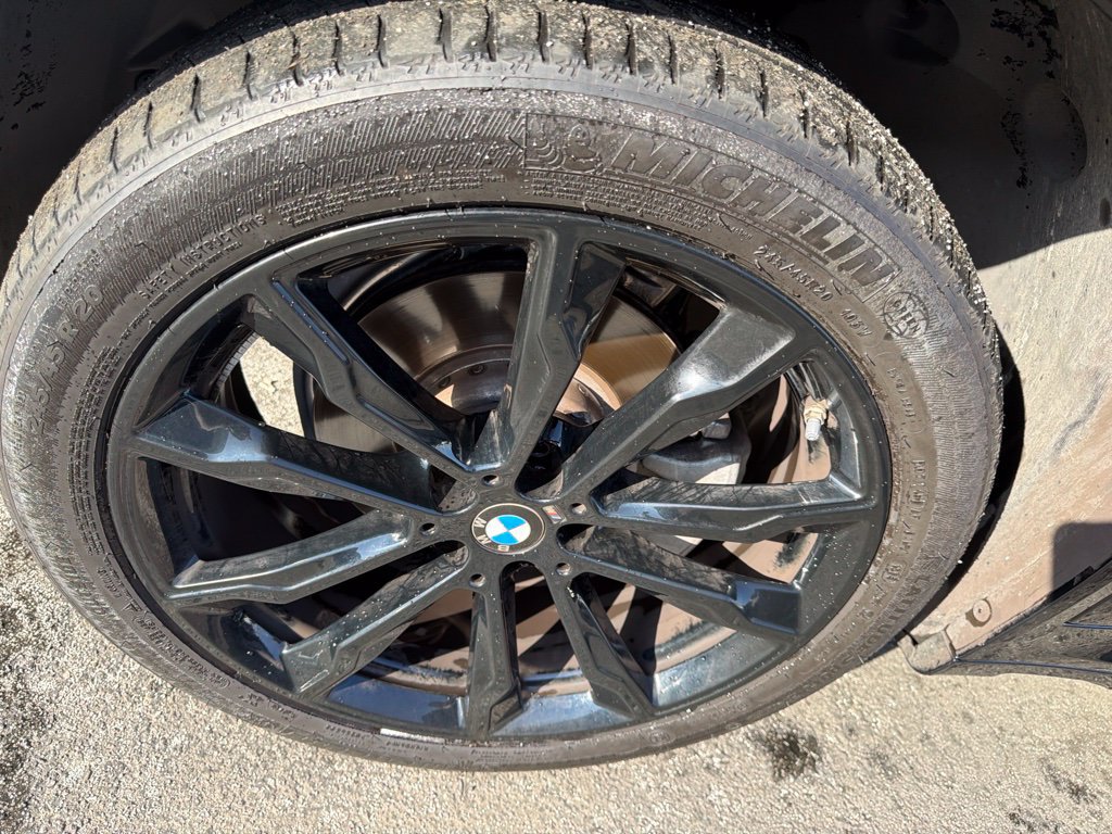 Used 2024 BMW X4 xDrive30i w/ Premium Package AWD/4WD image 17