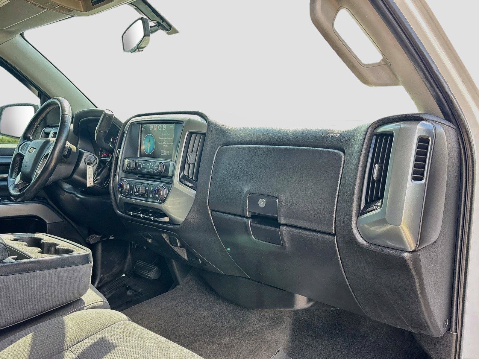 Used 2017 Chevrolet Silverado 1500 LT w/ LT Convenience Package RWD image 26