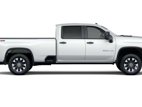 New 2026 Chevrolet Silverado 2500 Custom AWD/4WD image 3