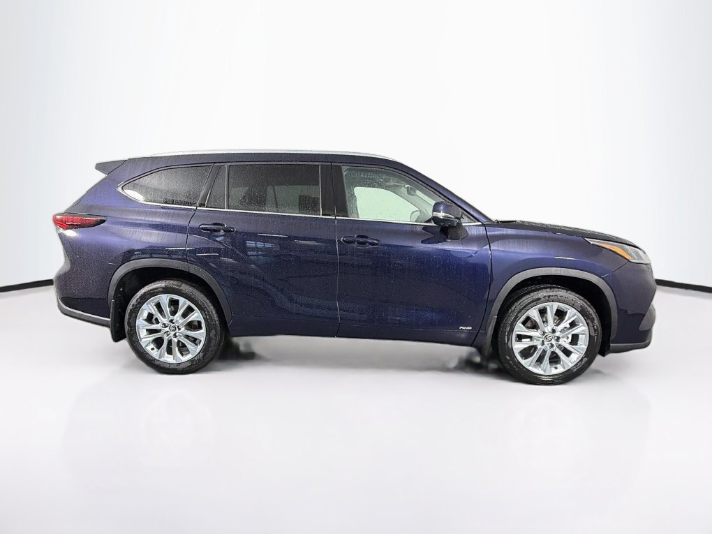 New 2026 Toyota Highlander Limited AWD/4WD image 10