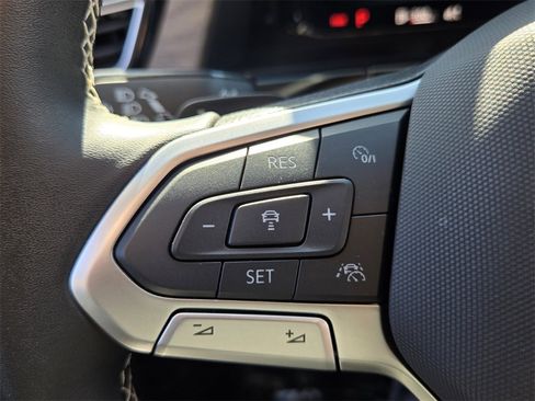 Certified 2025 Volkswagen Atlas SE w/ Panoramic Sunroof Package image 26