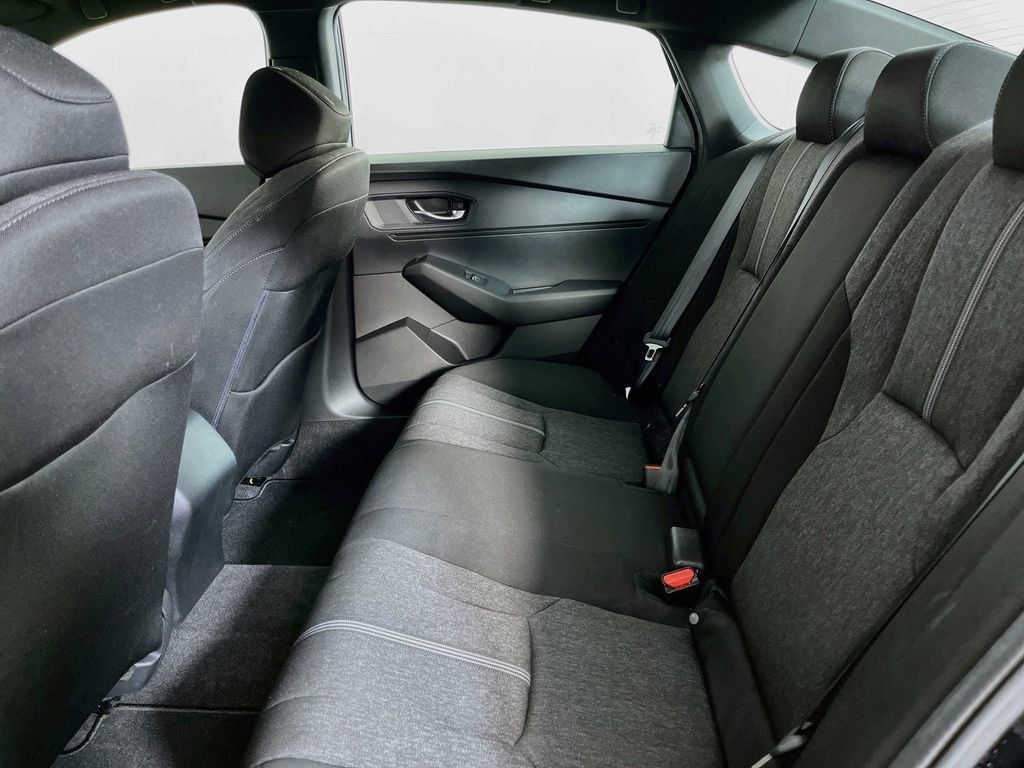 Used 2024 Honda Accord Sport image 28