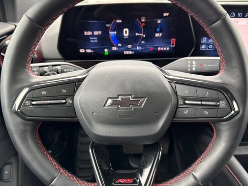 Used 2025 Chevrolet Blazer EV RS AWD/4WD image 33