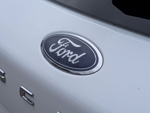 Used 2025 Ford Escape Active AWD/4WD image 32