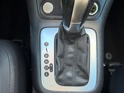 Used 2016 Volkswagen Tiguan S FWD image 15
