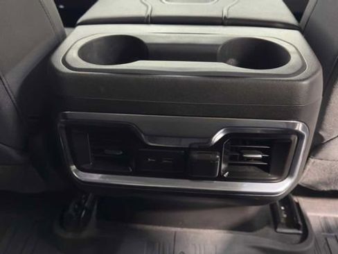 Used 2019 GMC Sierra 1500 Elevation w/ Elevation Value Package image 17