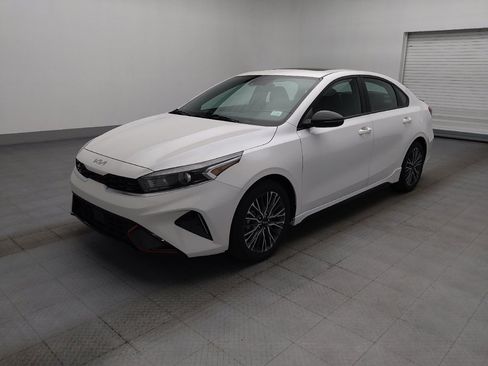 Used 2024 Kia Forte GT-Line w/ GT-Line Premium Package FWD image 2