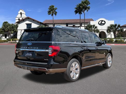 Used 2023 Ford Expedition Max King Ranch RWD image 2
