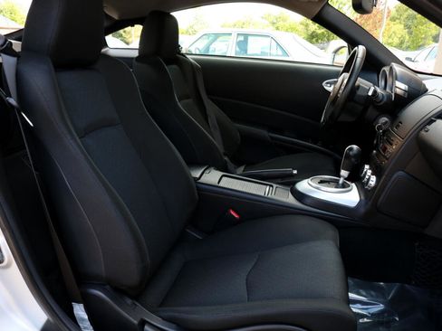 Used 2008 Nissan 350Z Enthusiast image 37