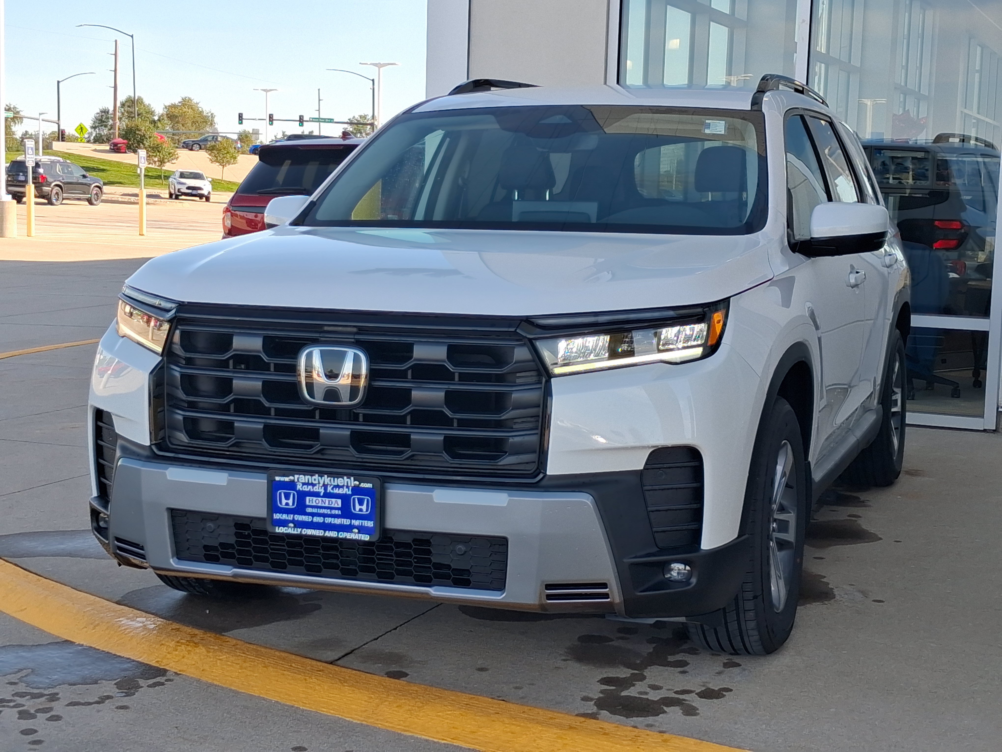 New 2026 Honda Pilot EX-L image 3