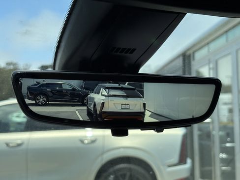 New 2025 Cadillac XT6 Premium Luxury w/ Technology Package image 34