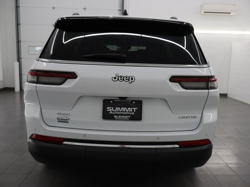 Used 2023 Jeep Grand Cherokee L Limited w/ Trailer Tow Group (B) AWD/4WD image 27