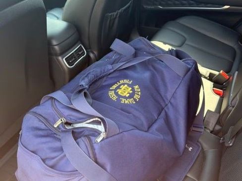 Used 2023 Hyundai Santa Fe SEL w/ Premium Package image 12