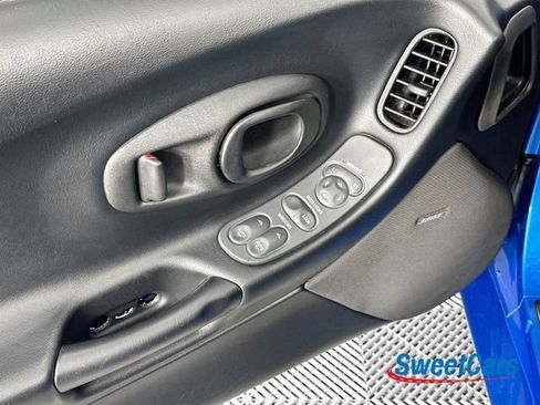 Used 1999 Chevrolet Corvette Coupe RWD image 26