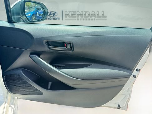 Used 2022 Toyota Corolla LE FWD image 31