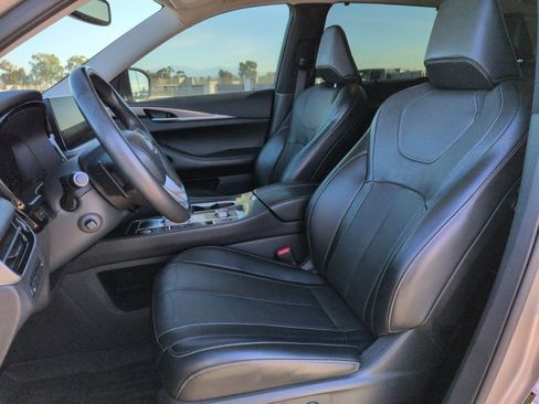 Used 2022 INFINITI QX60 Luxe w/ Cargo Package image 17